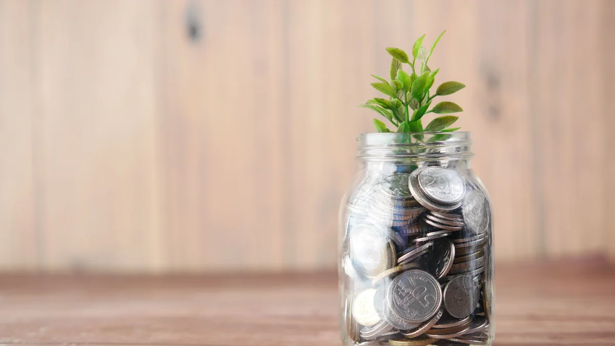 How to build a $500 buffer so you borrow less next time